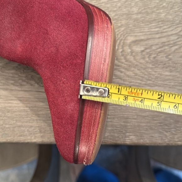 Michale Kors Burgundy Red Suede Knee-High Boots size 8 - Picture 6 of 8